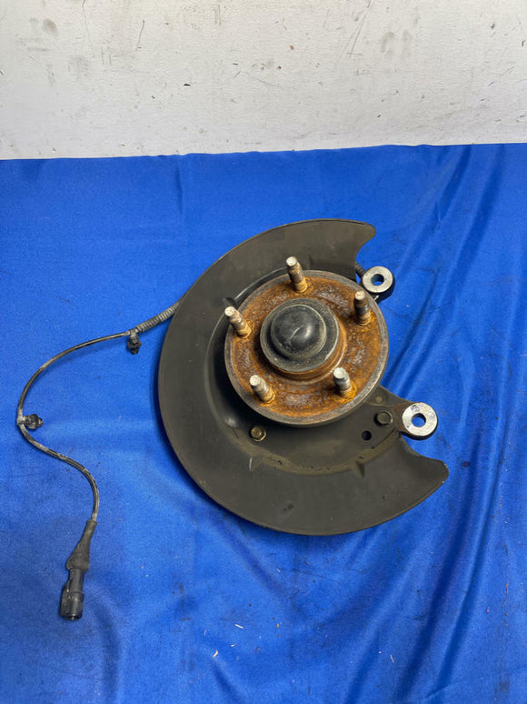 2005-09 Ford Mustang Driver LH Front Spindle 162
