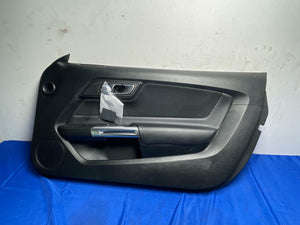 2018-23 Ford Mustang RH Door Panel 168