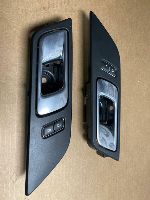 2015-23 Ford Mustang Door Handles w/ Lock Buttons Pair 195