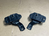 1999-04 Ford Mustang GT V8 Engine Mounts 189