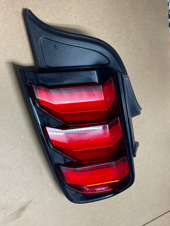 2018-23 Ford Mustang GT Passenger RH Tail Light 206