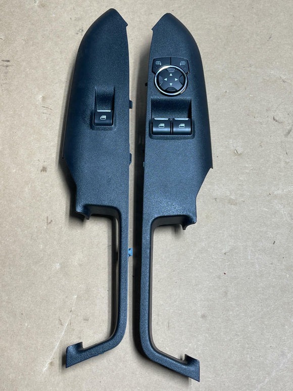 2018-23 Ford Mustang Window Switches Trim Pair 204