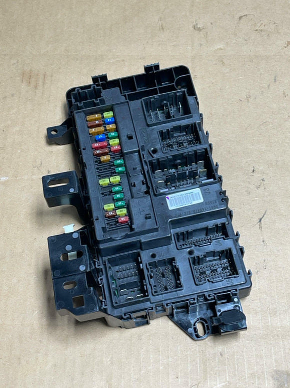 2018 Ford Mustang GT Body Control Module 10R80 207