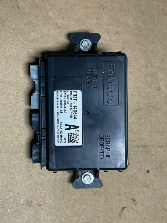 2015-17 Ford Mustang Lighting Control Module 198