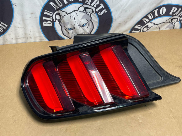 2015-17 Ford Mustang GT OEM Driver LH Tail Light 198