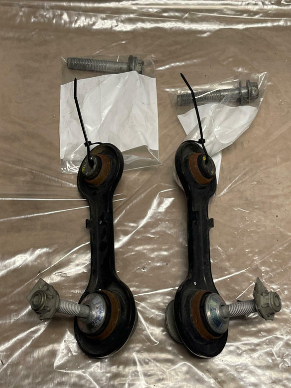 2015-17 Ford Mustang GT Vertical Links Pair 222