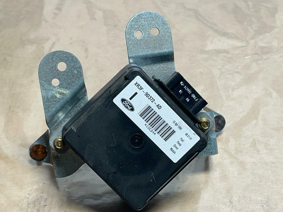 1999-01 Ford Mustang SVT Fuel Pump Driver Module 233