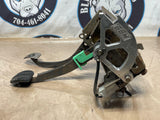 1999-04 Ford Mustang GT SVT Pedal Assembly 5 6 Speed 233