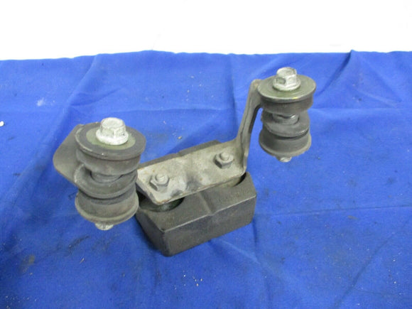 1999-01 Ford Mustang SVT Cobra Front Differential Mount 057