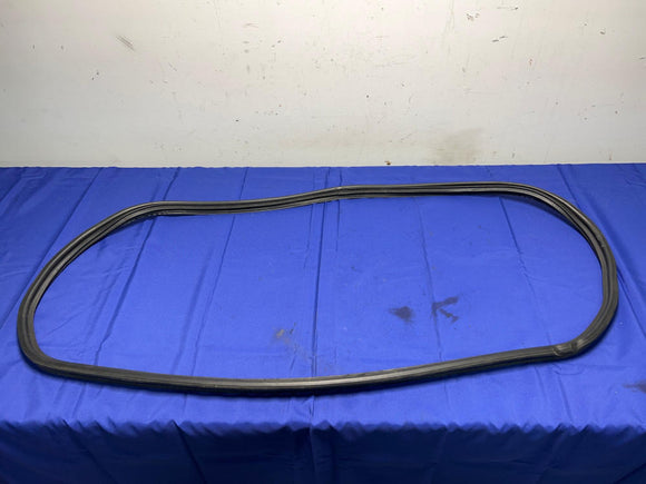 1999-04 Ford Mustang Trunk Gasket Seal Factory 128